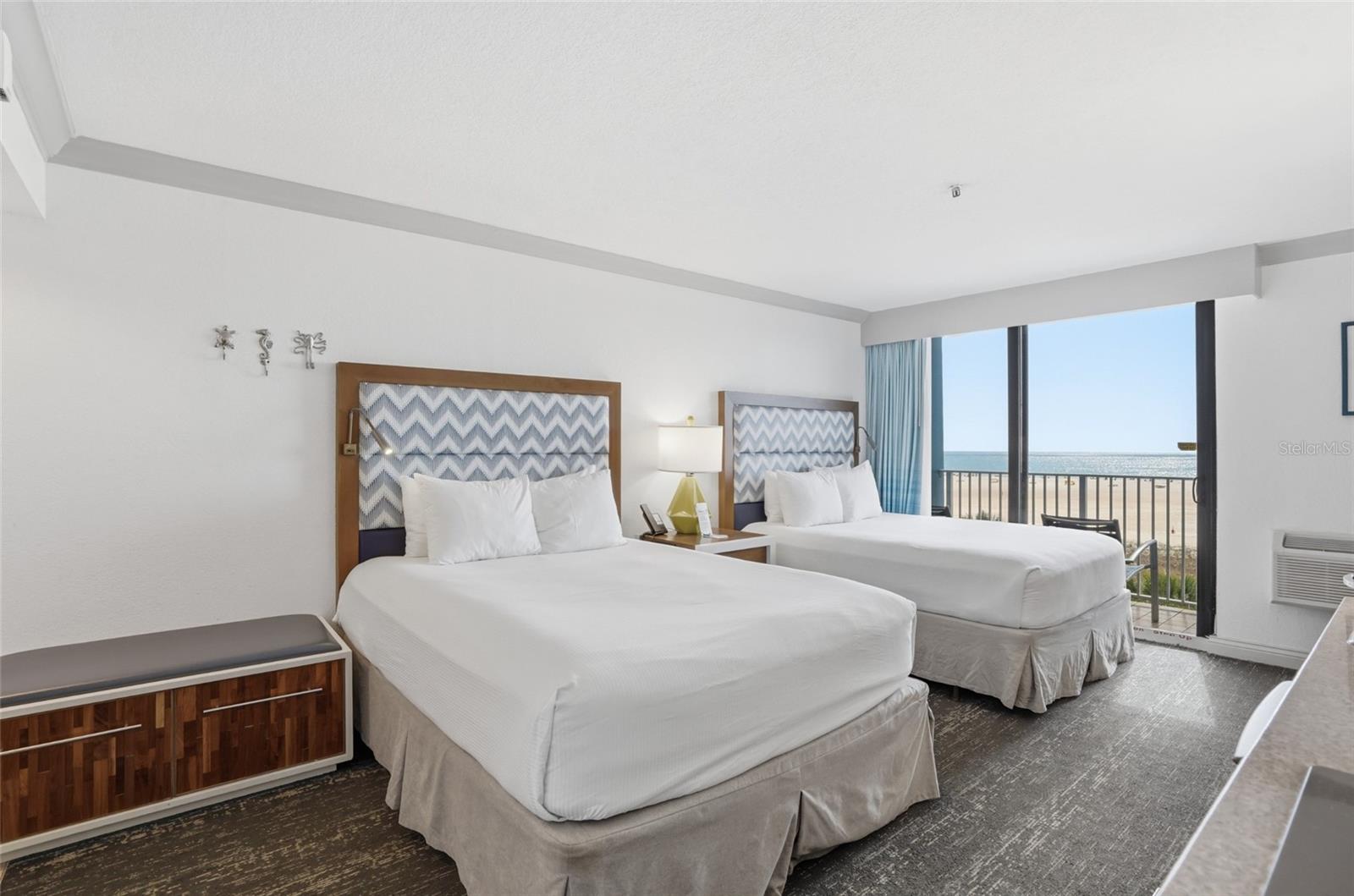 Image 5 of 56 For 10650 Gulf Boulevard 441