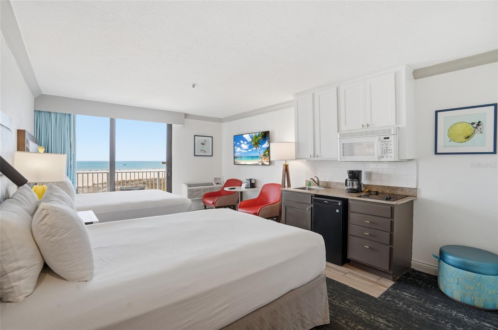 Image 7 of 56 For 10650 Gulf Boulevard 441