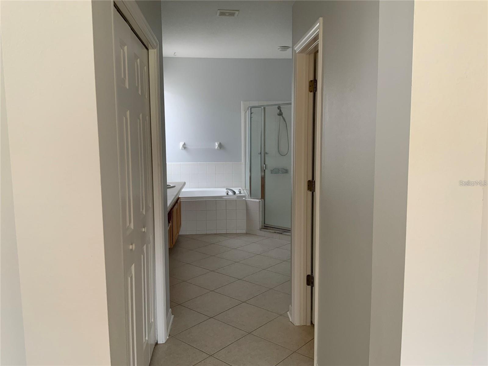 Image 10 of 26 For 9503 Laurel Ledge Drive