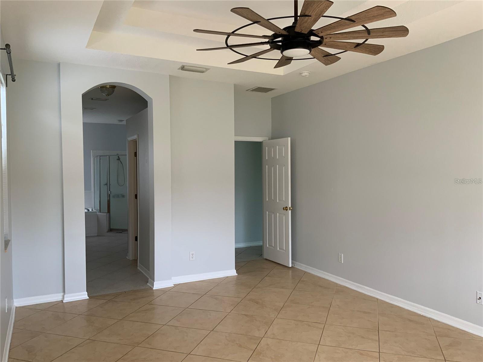 Image 5 of 26 For 9503 Laurel Ledge Drive