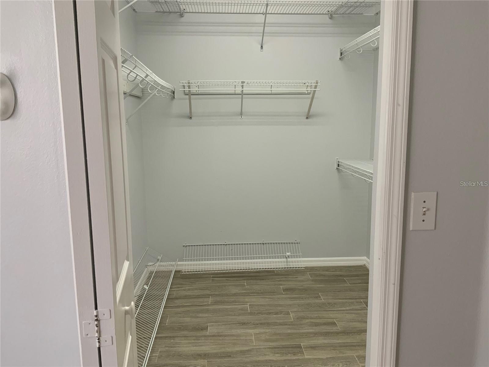 Image 7 of 26 For 9503 Laurel Ledge Drive