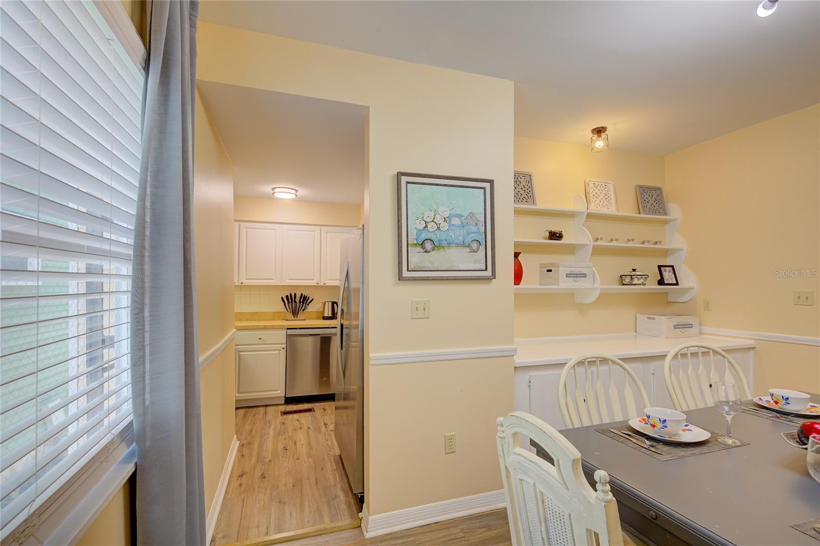 Image 13 of 22 For 501 Magnolia Avenue 1