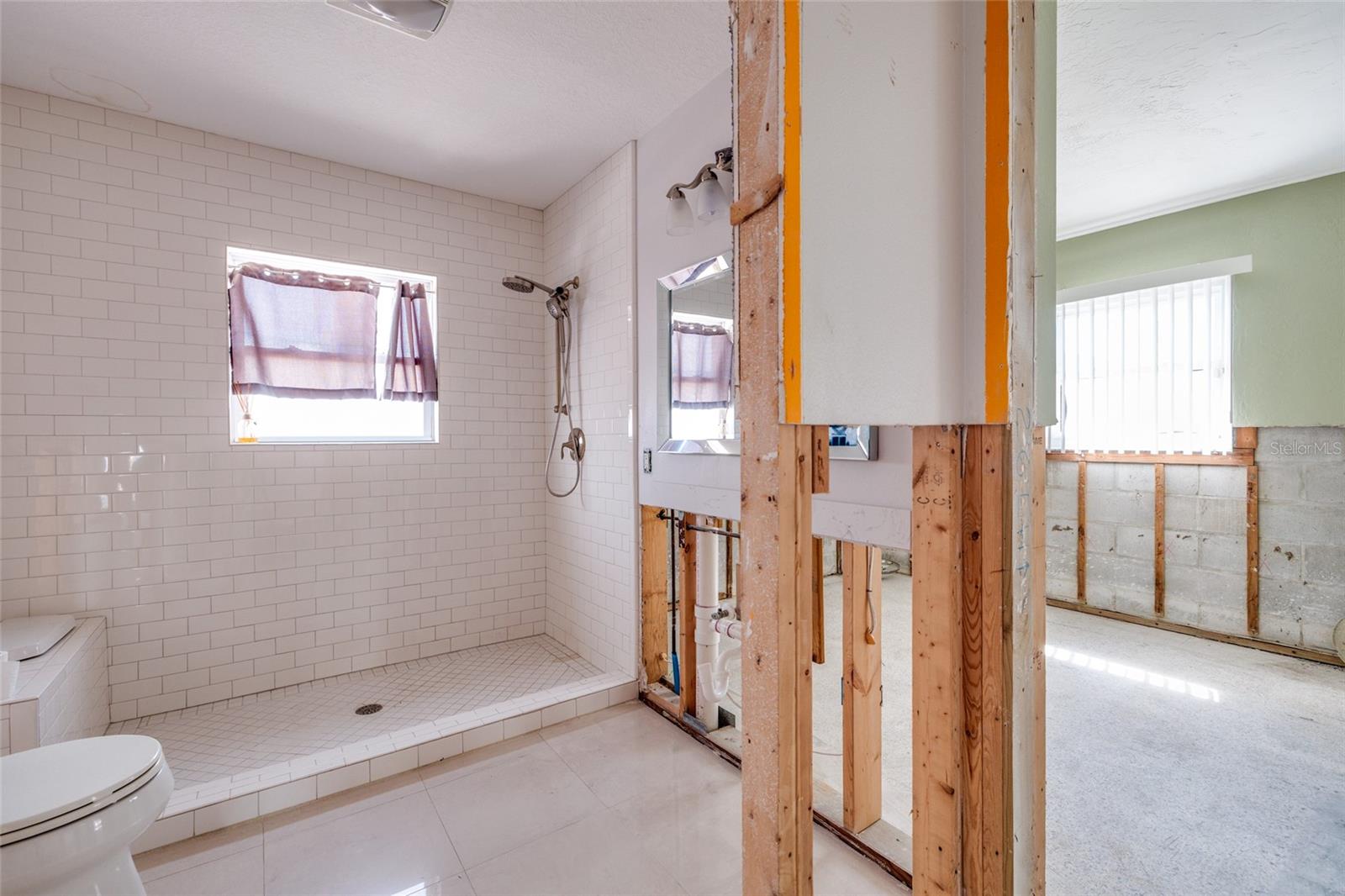 Image 11 of 24 For 9046 Treasure Lane Ne