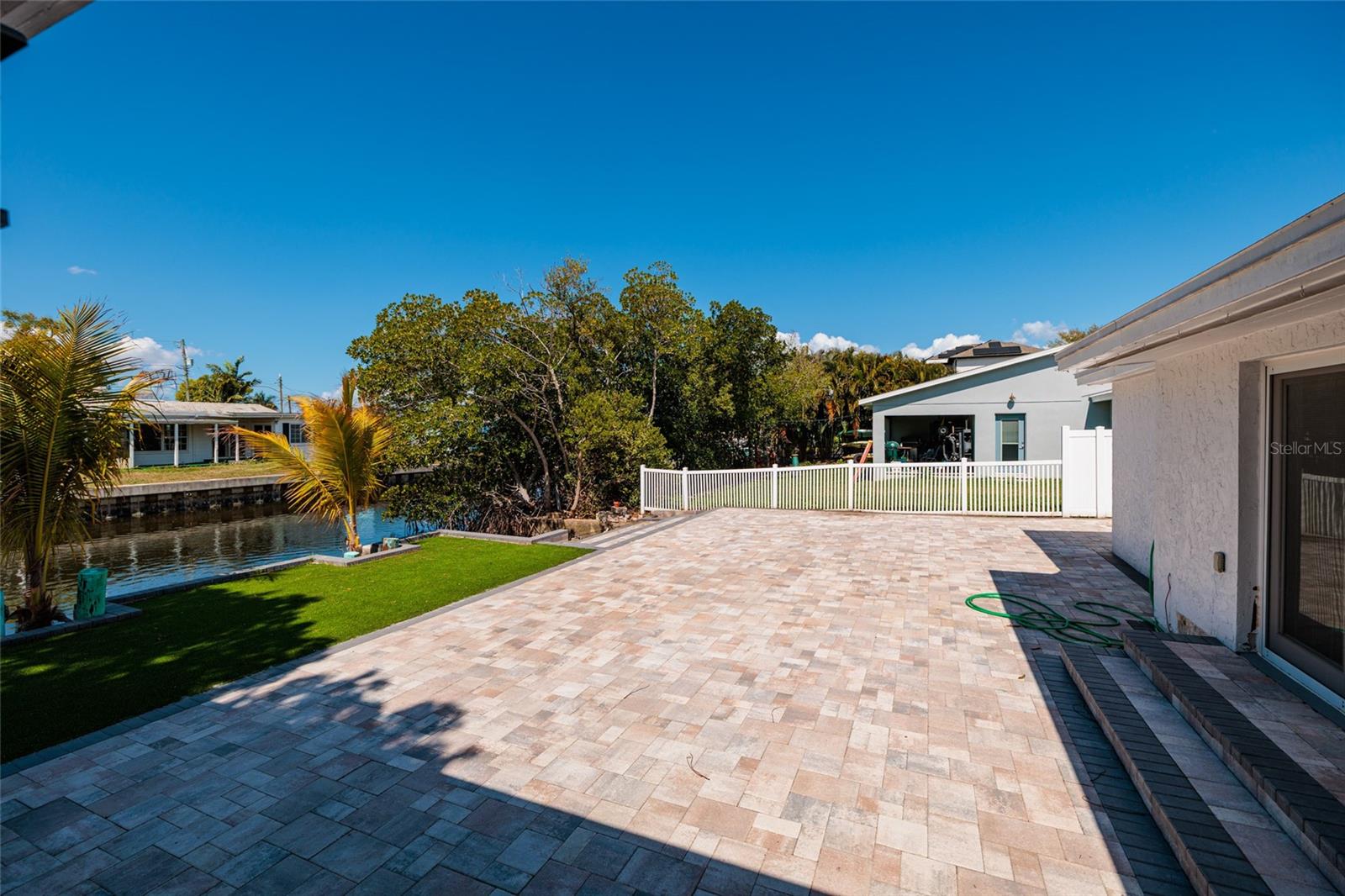 Image 14 of 24 For 9046 Treasure Lane Ne