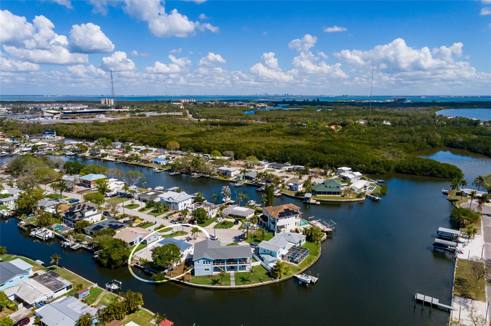 Image 22 of 24 For 9046 Treasure Lane Ne