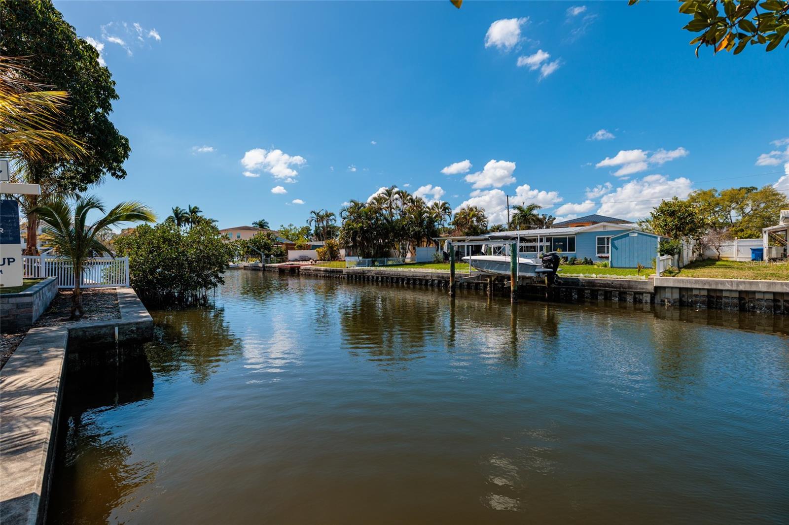 Image 6 of 24 For 9046 Treasure Lane Ne