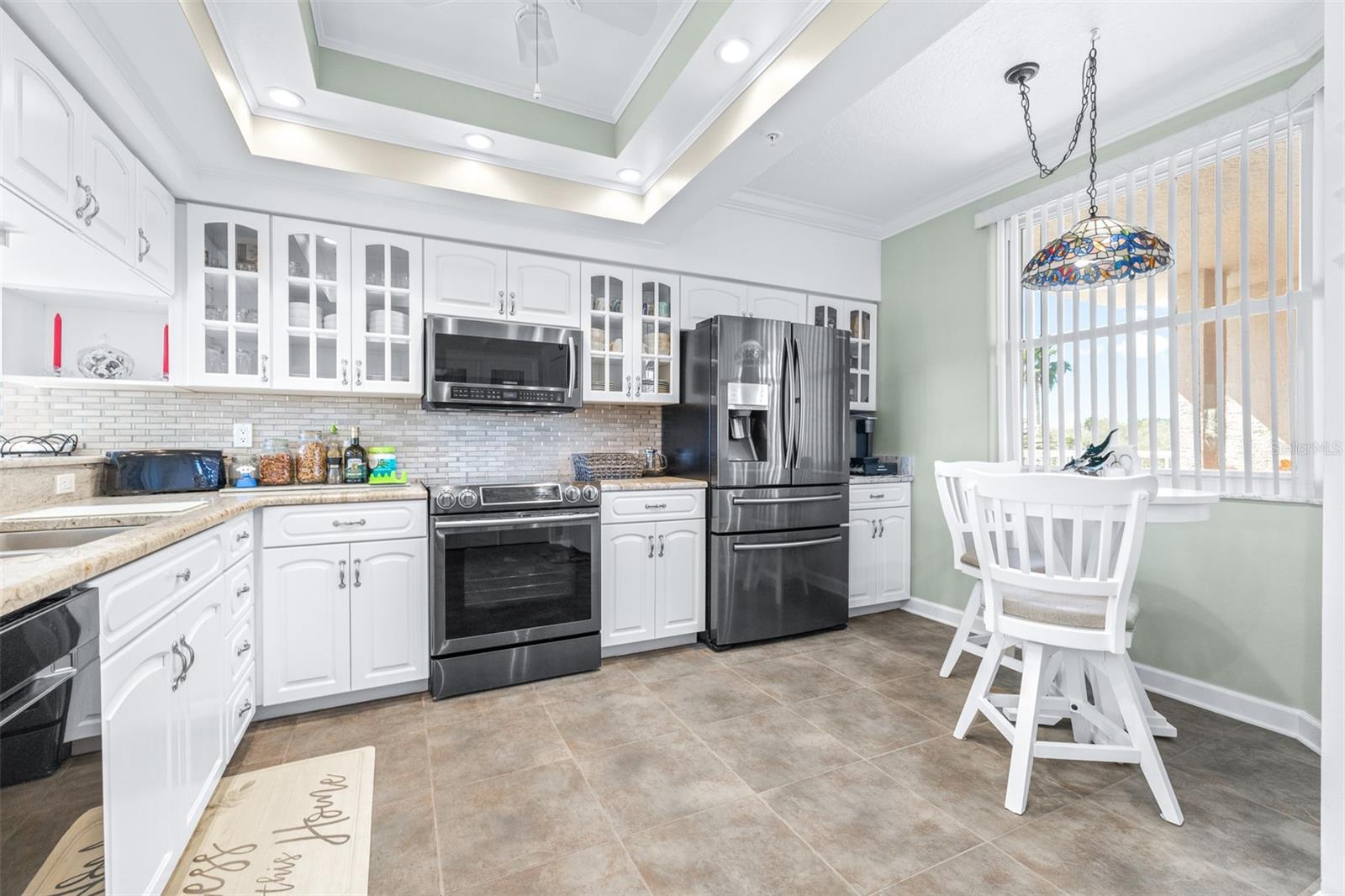 Image 13 of 40 For 6399 Shoreline Drive 4206