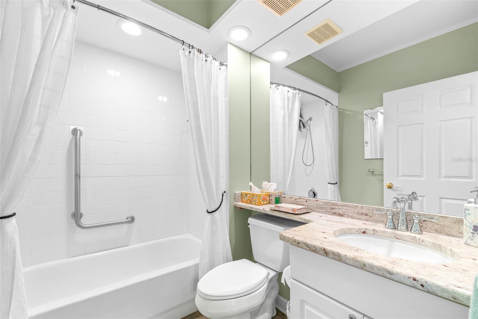 Image 23 of 40 For 6399 Shoreline Drive 4206