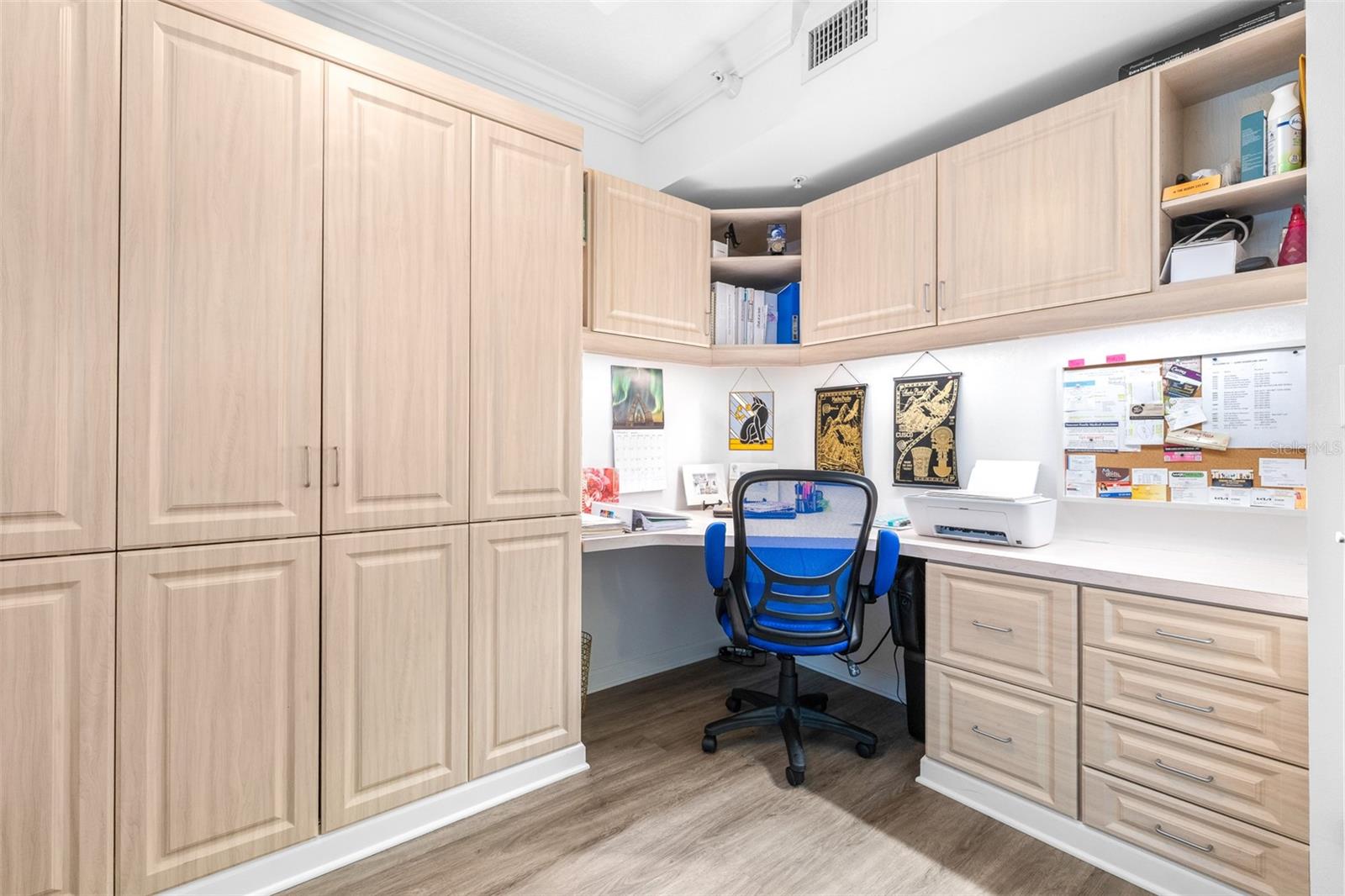 Image 24 of 40 For 6399 Shoreline Drive 4206