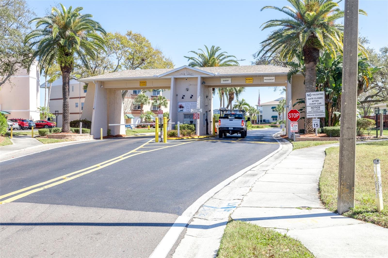 Image 38 of 40 For 6399 Shoreline Drive 4206