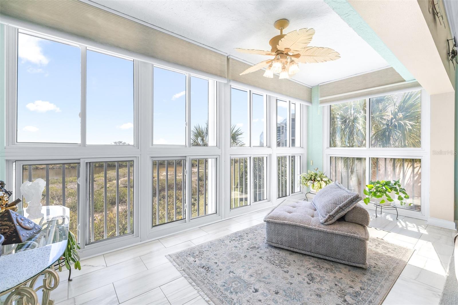 Image 7 of 40 For 6399 Shoreline Drive 4206