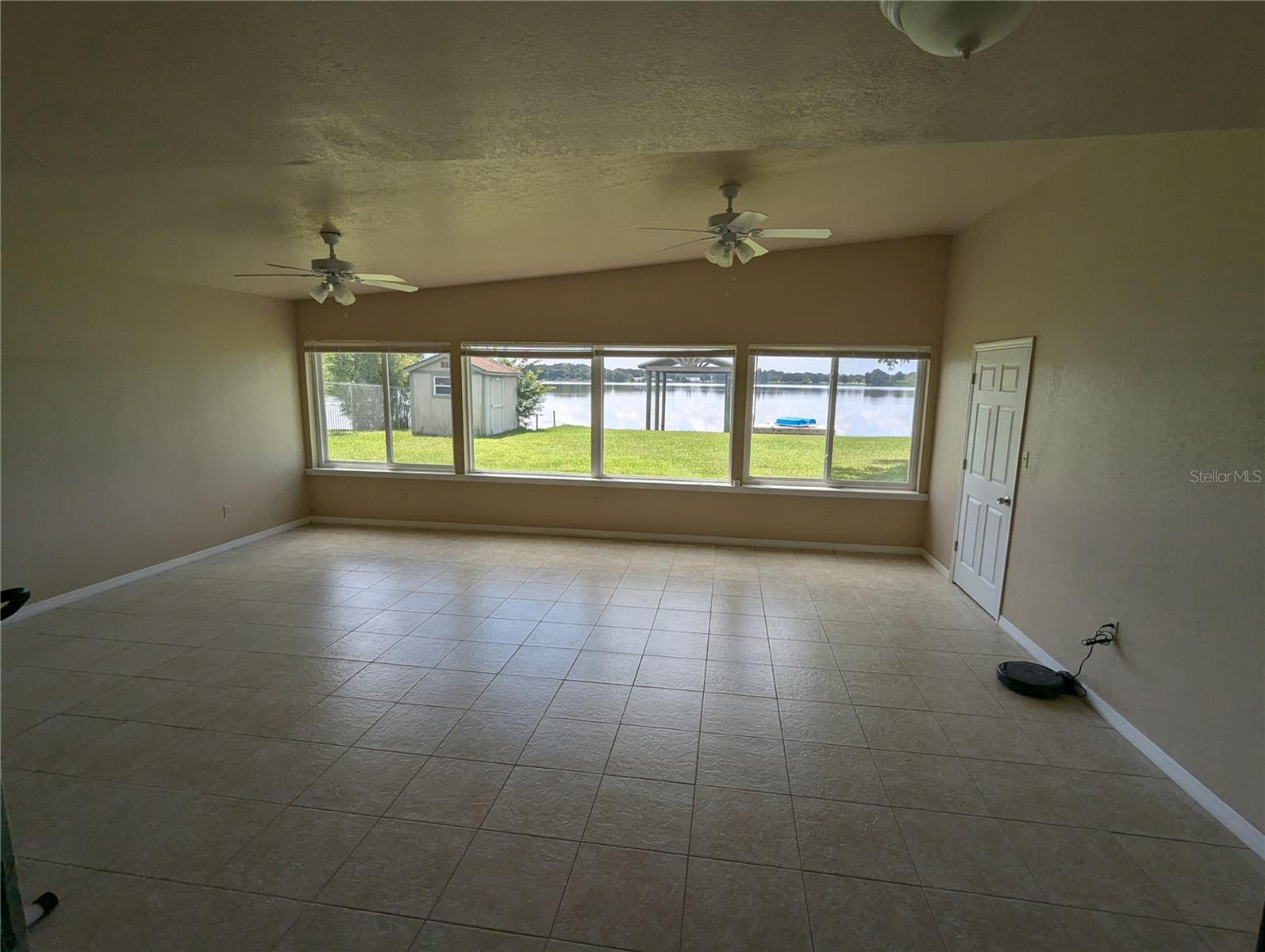 Image 21 of 50 For 6517 Walton Way