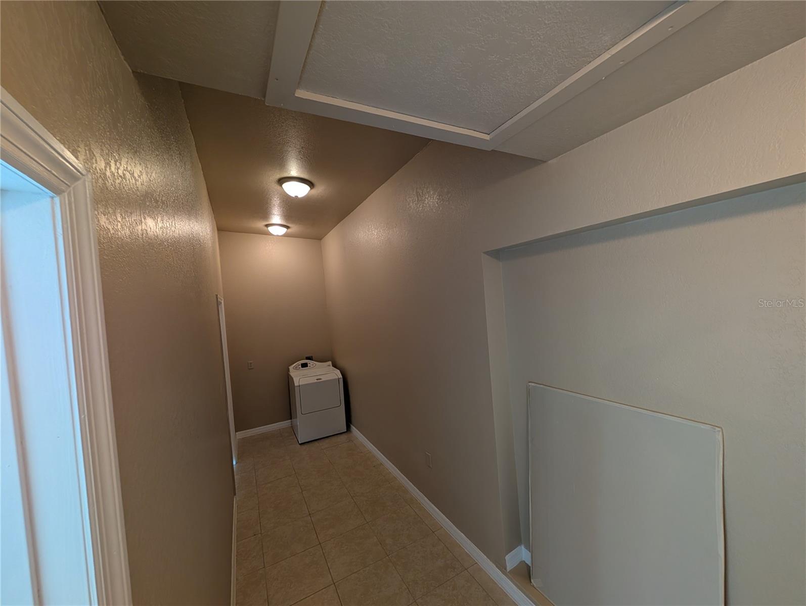 Image 41 of 50 For 6517 Walton Way