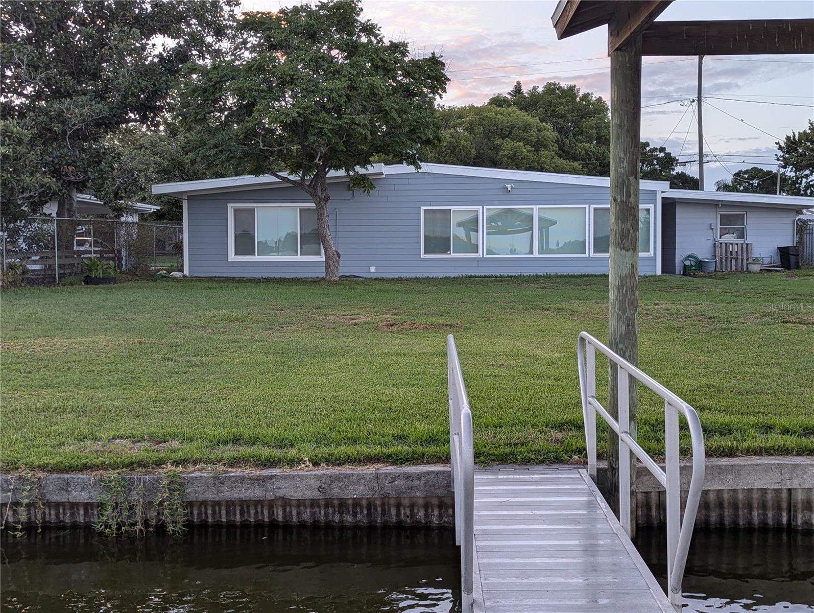 Image 6 of 50 For 6517 Walton Way