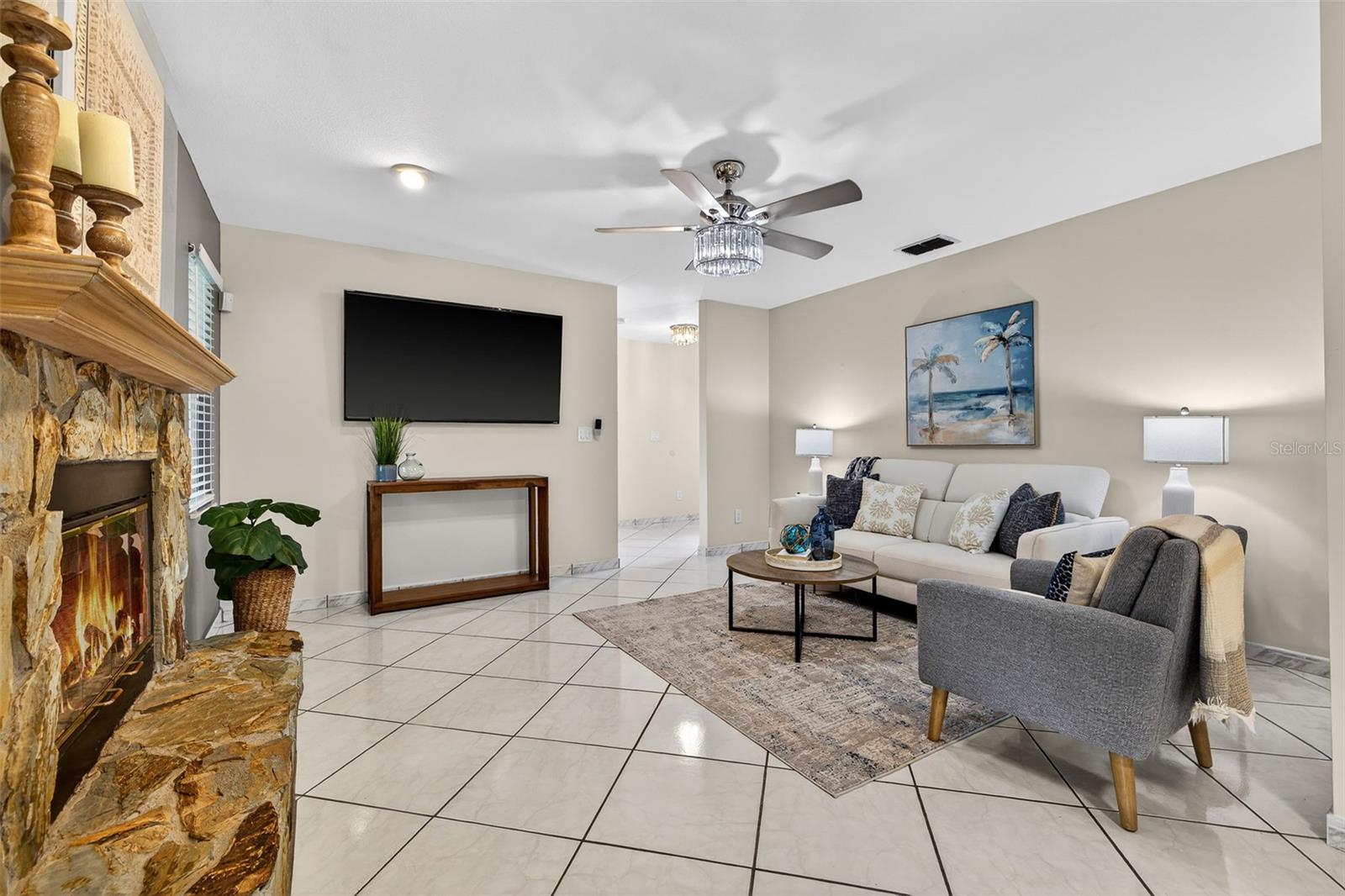 Image 14 of 37 For 1700 Glen Lakes Boulevard N