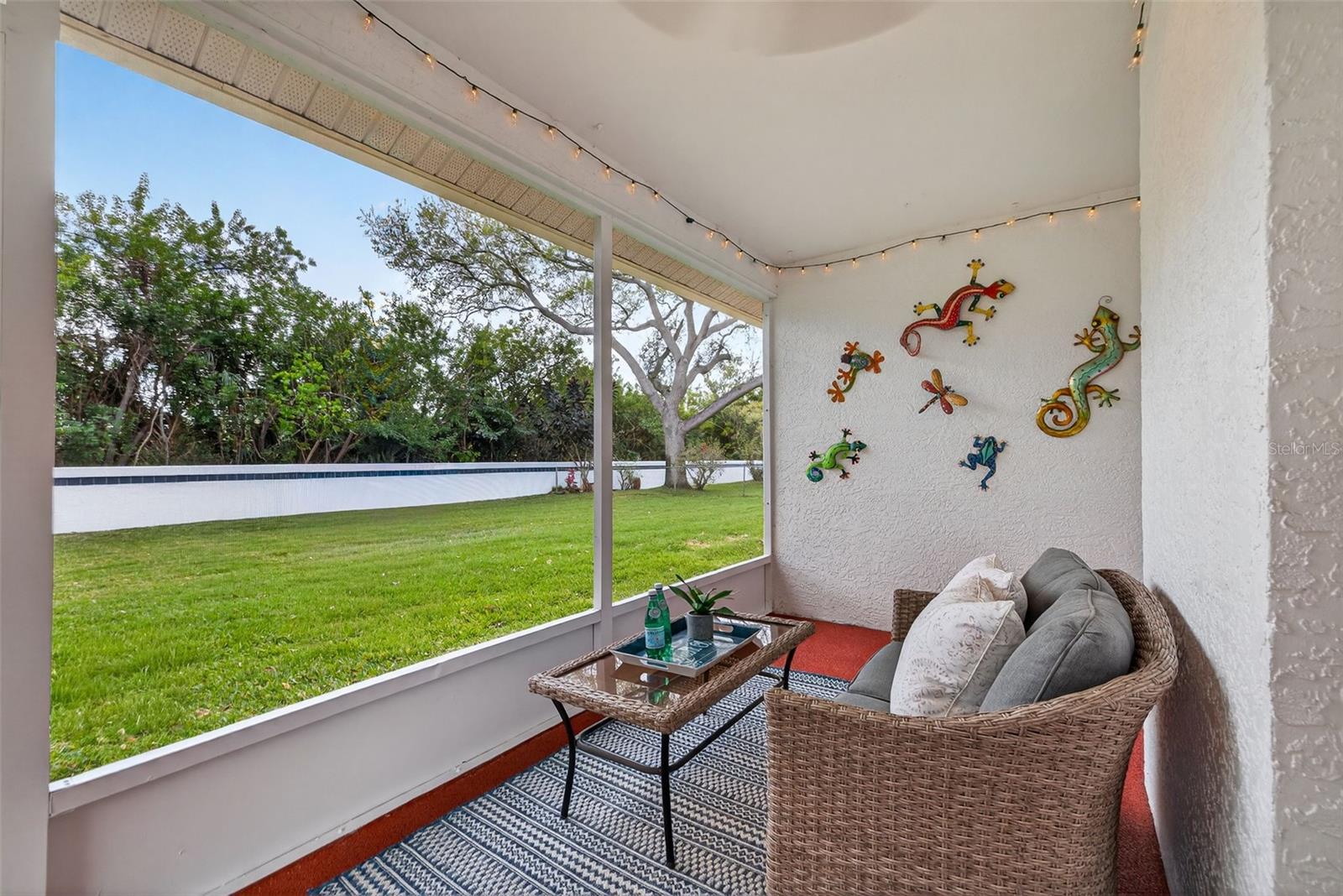 Image 19 of 37 For 1700 Glen Lakes Boulevard N