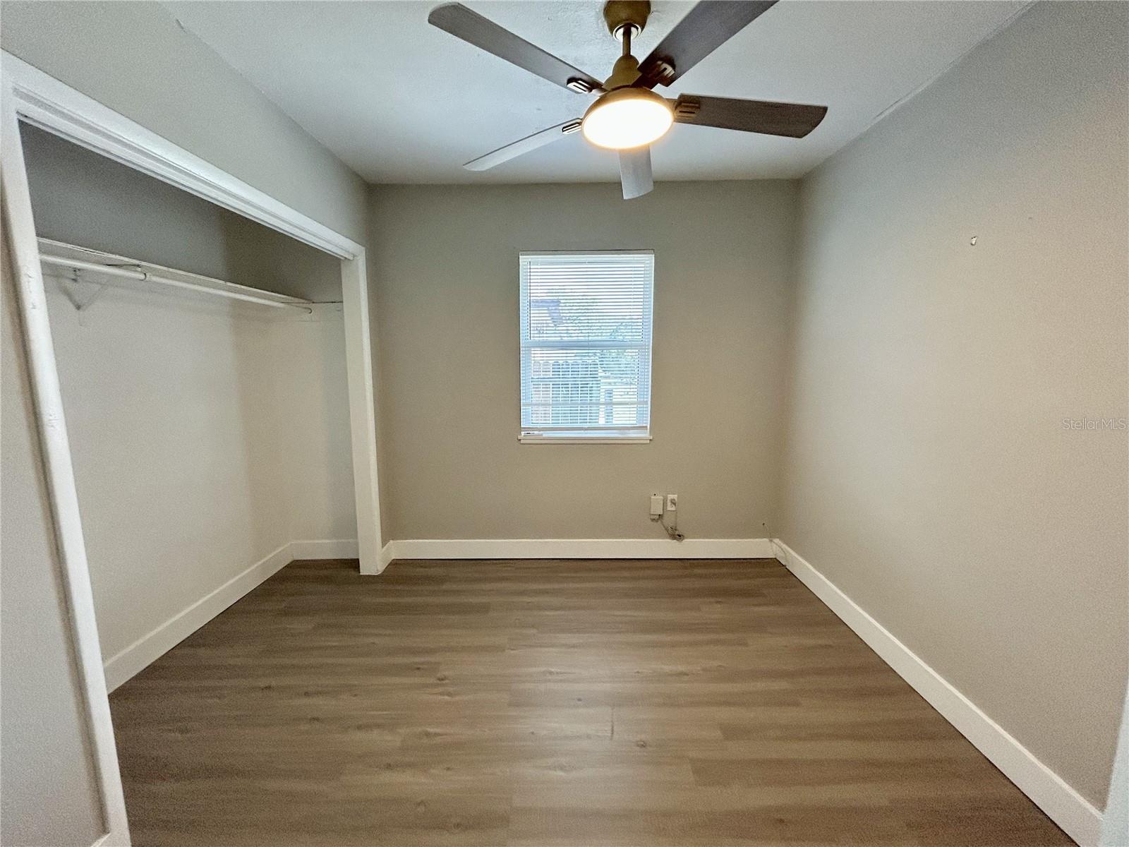 Image 13 of 16 For 706 Flora Street