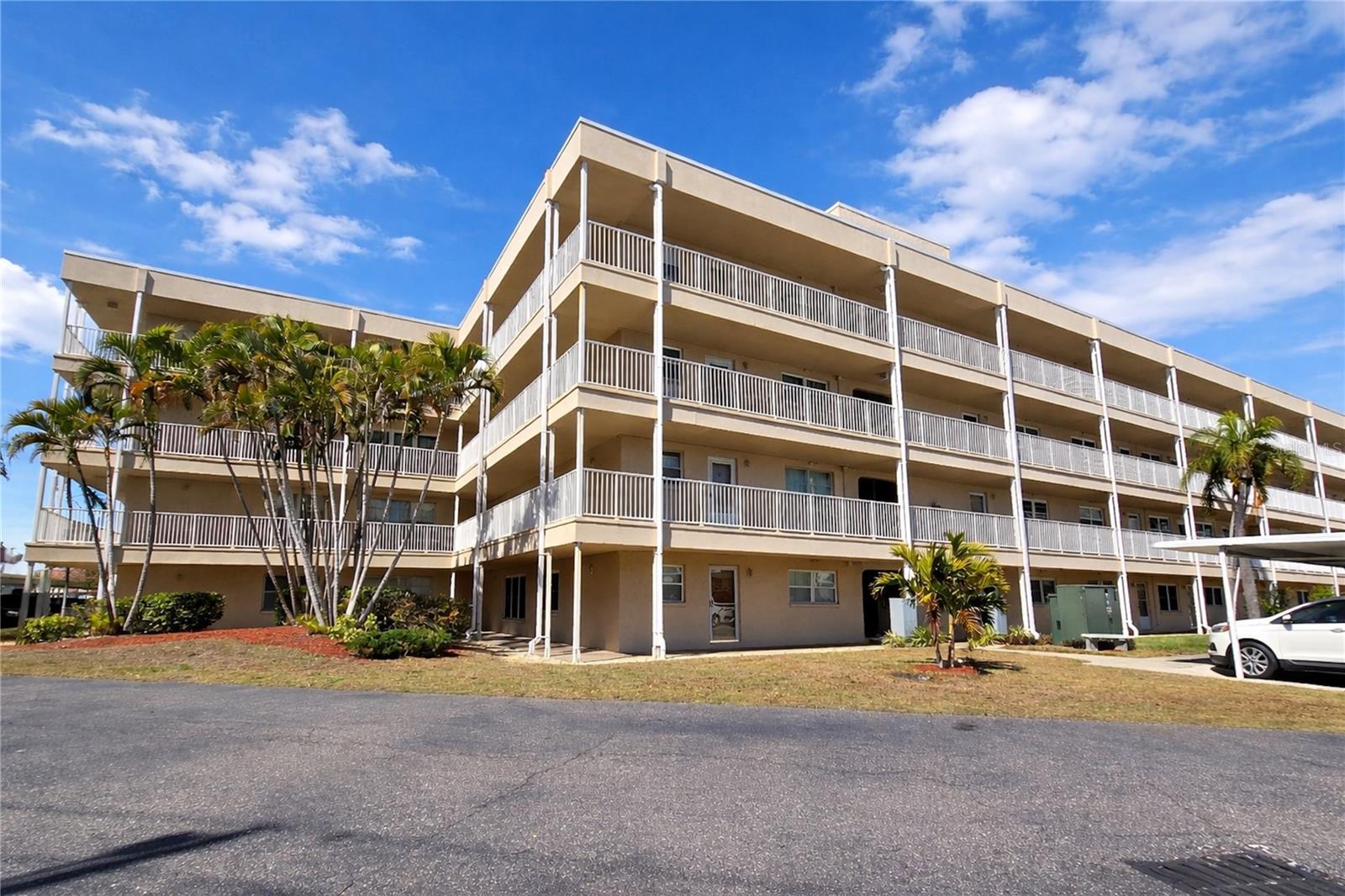 Details for 9950 62nd Terrace N 319, ST PETERSBURG, FL 33708