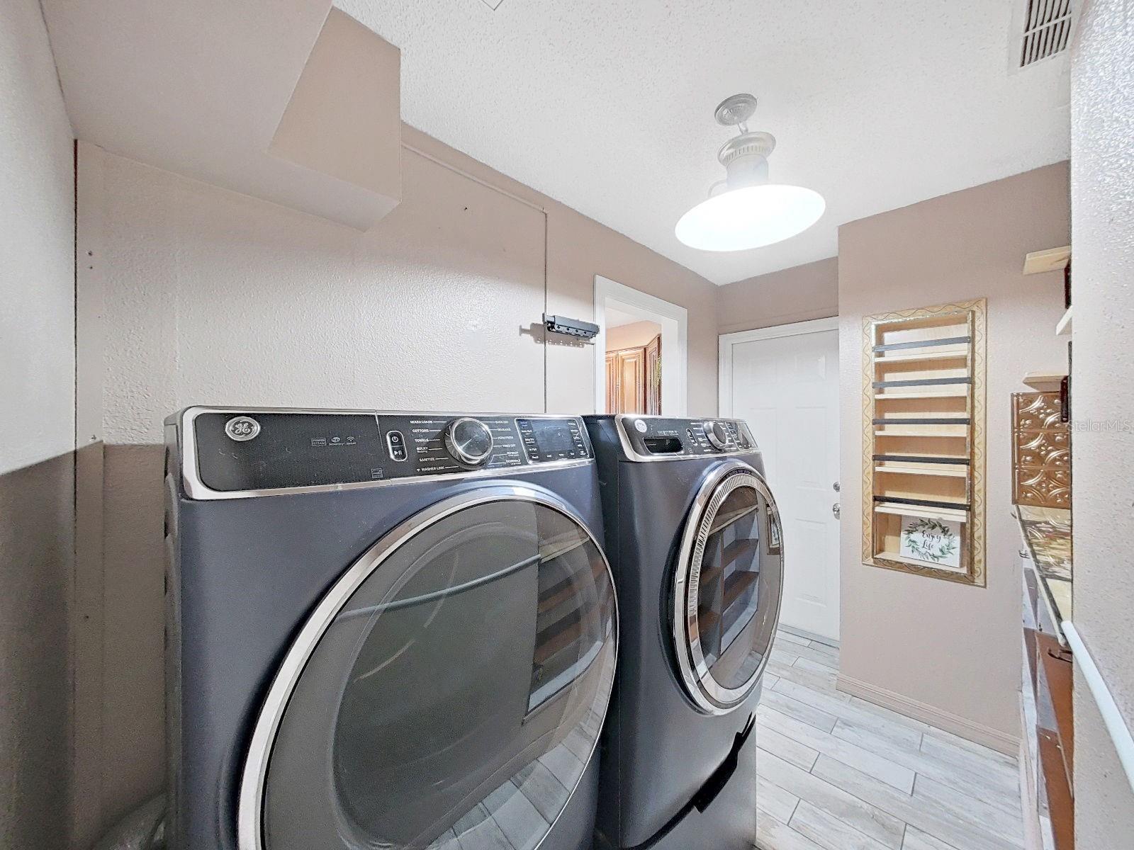 Image 28 of 68 For 438 Lafayette Boulevard