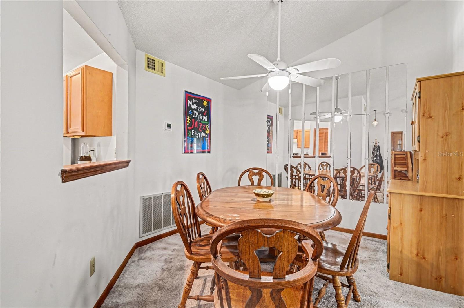 Image 10 of 43 For 1014 Cox Court