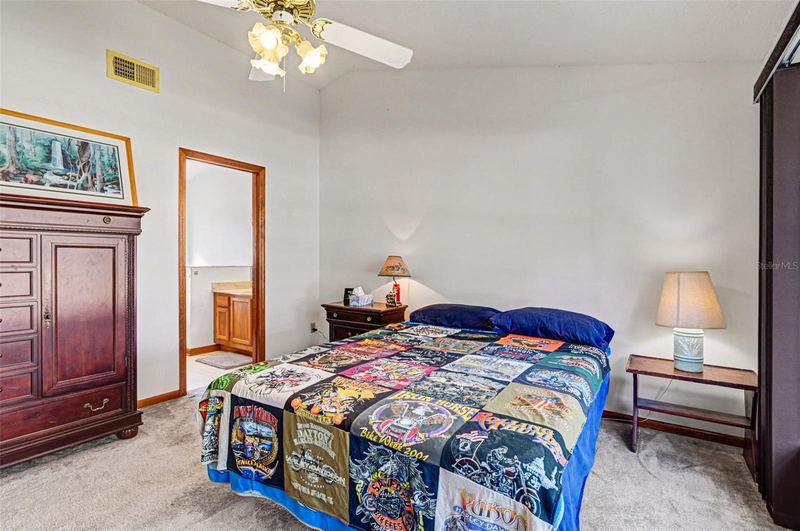 Image 15 of 43 For 1014 Cox Court