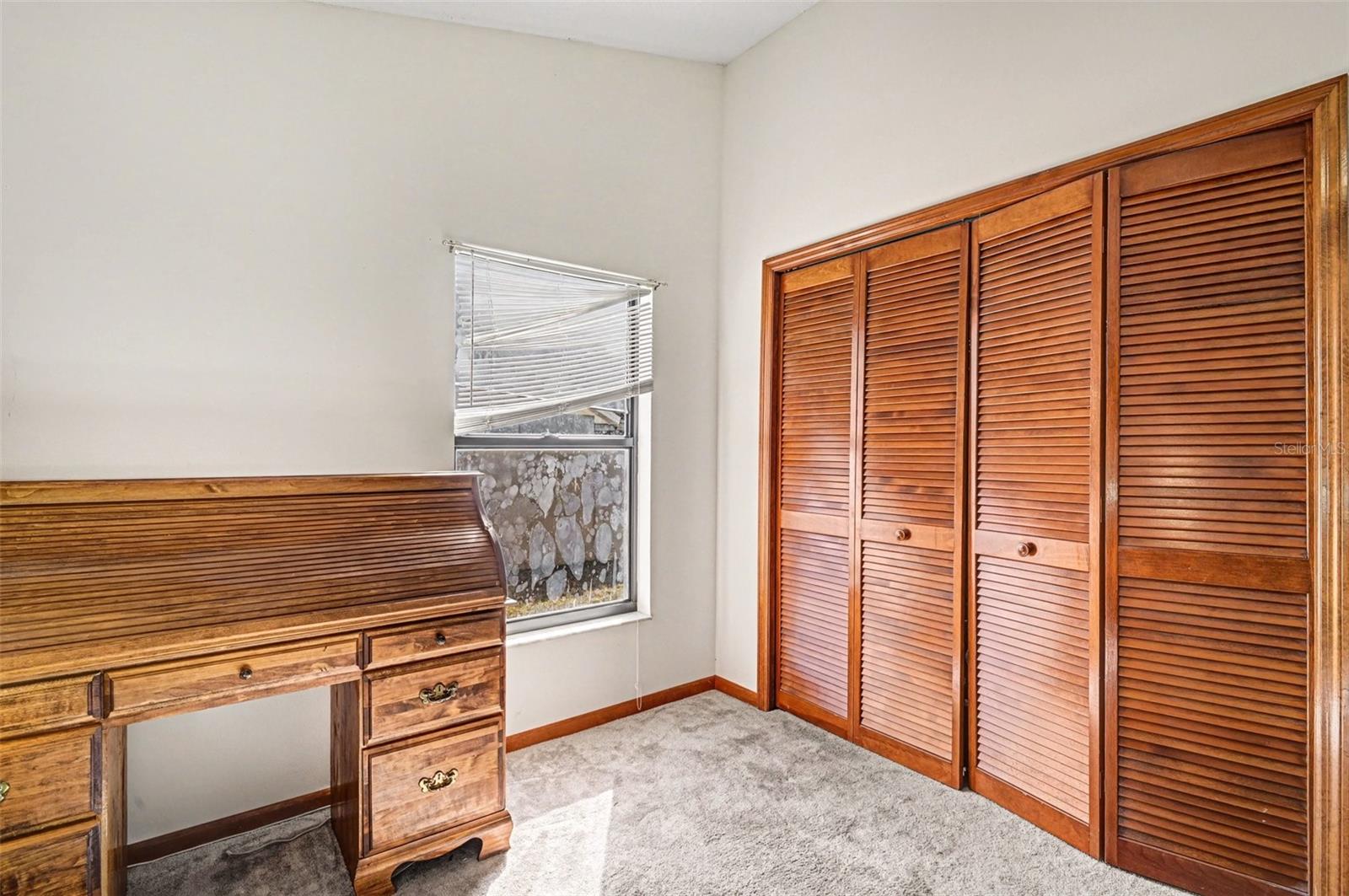 Image 23 of 43 For 1014 Cox Court