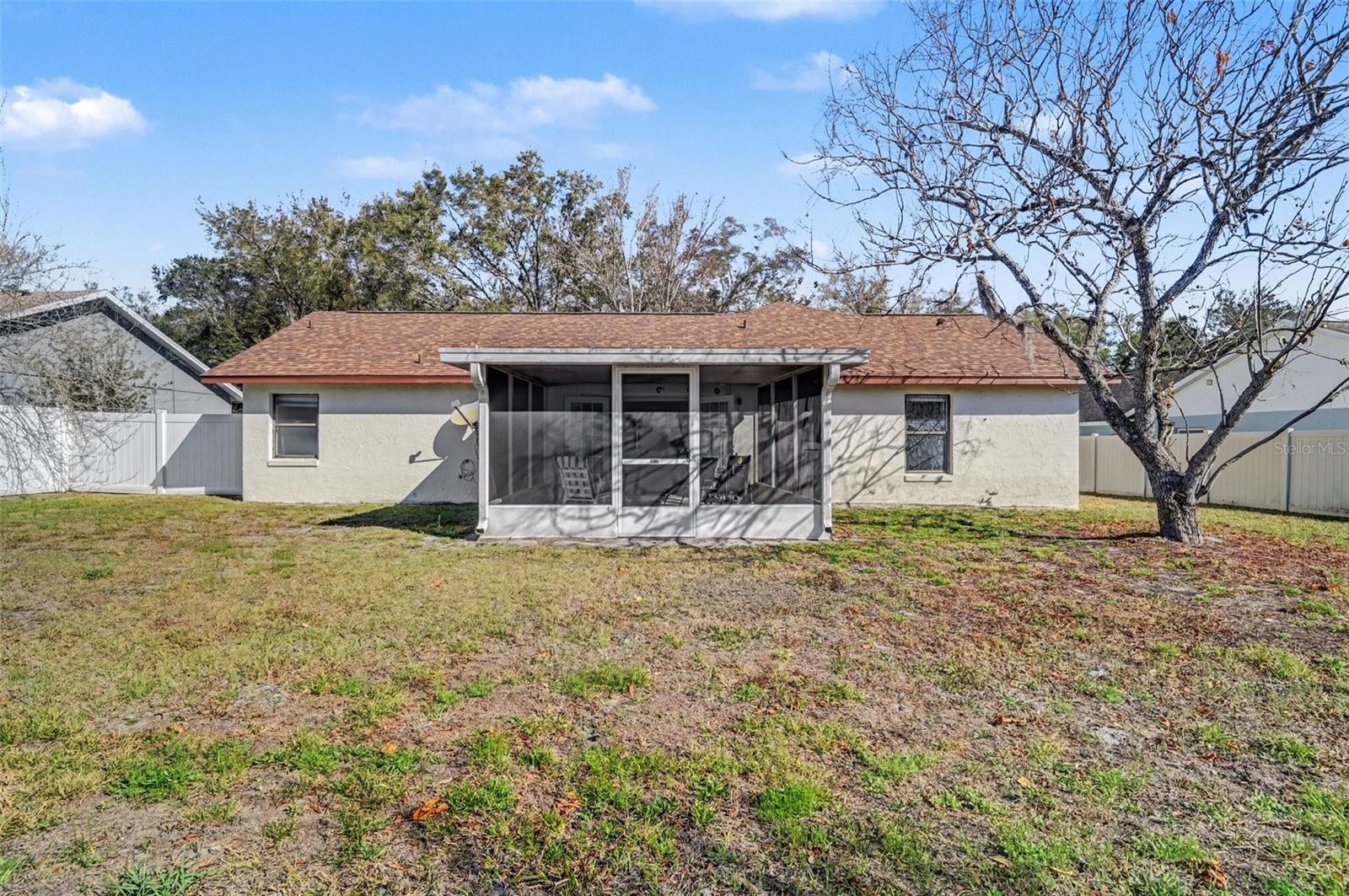 Image 27 of 43 For 1014 Cox Court