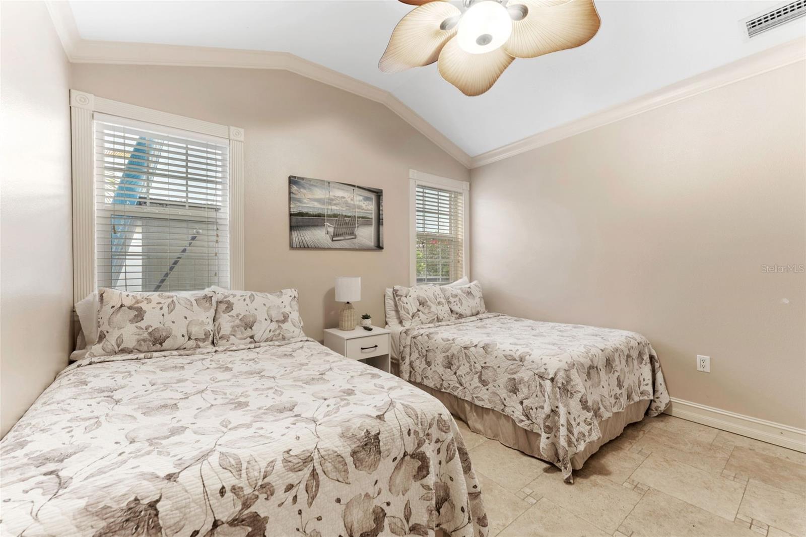 Image 17 of 92 For 201 54th Street