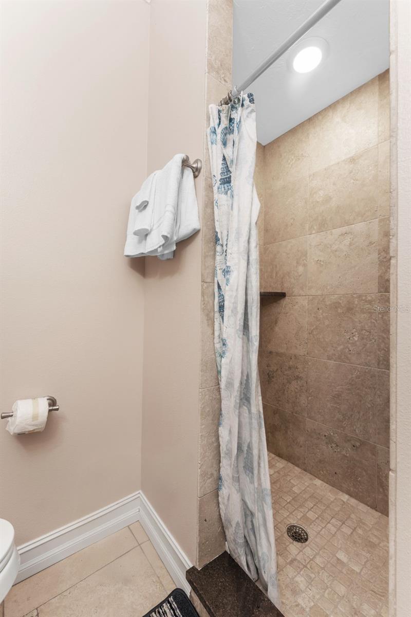 Image 20 of 92 For 201 54th Street