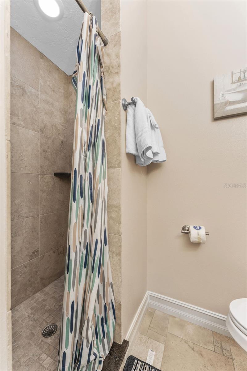 Image 23 of 92 For 201 54th Street