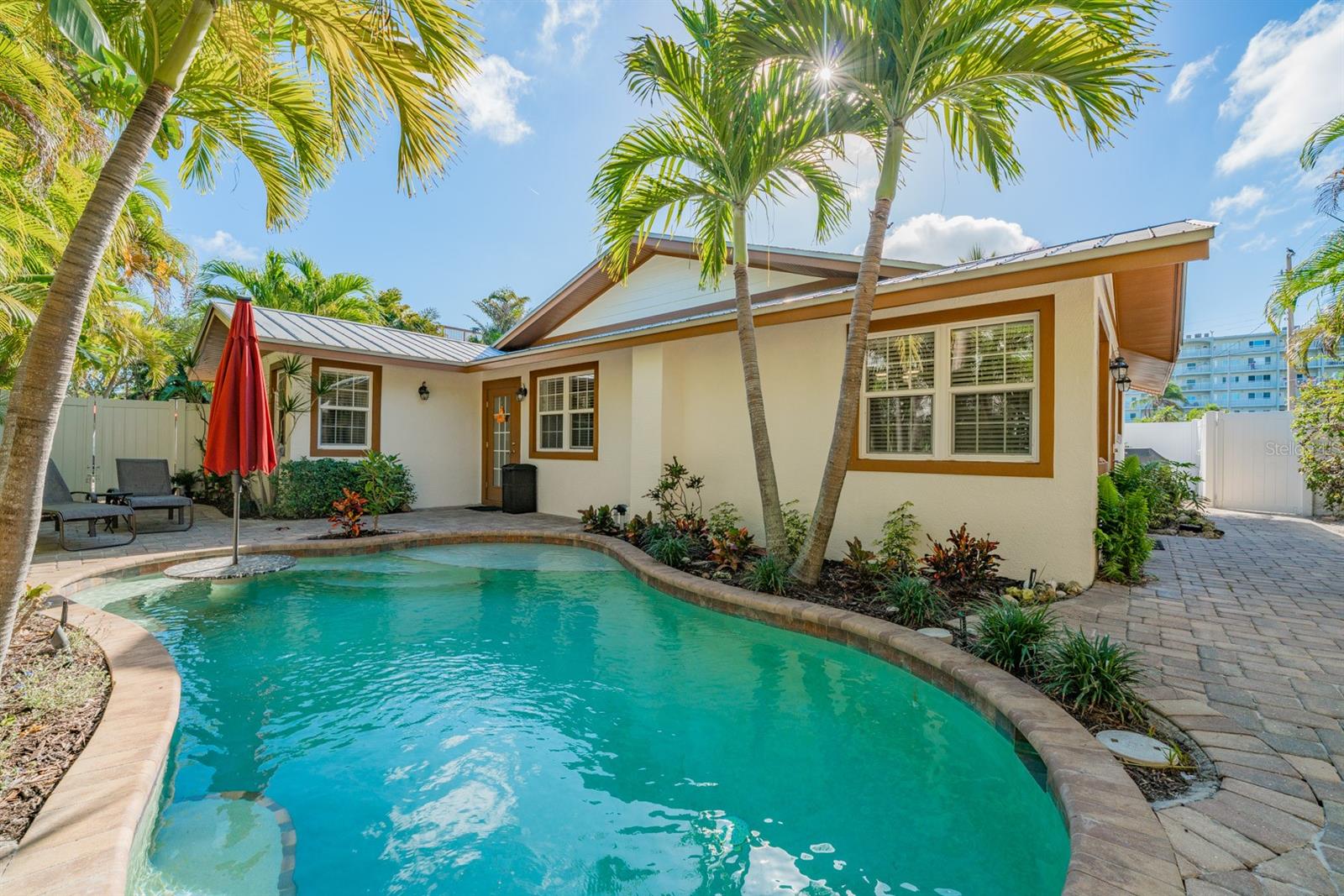 Image 34 of 92 For 201 54th Street