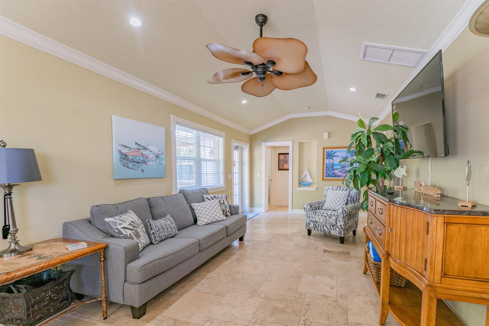 Image 57 of 92 For 201 54th Street