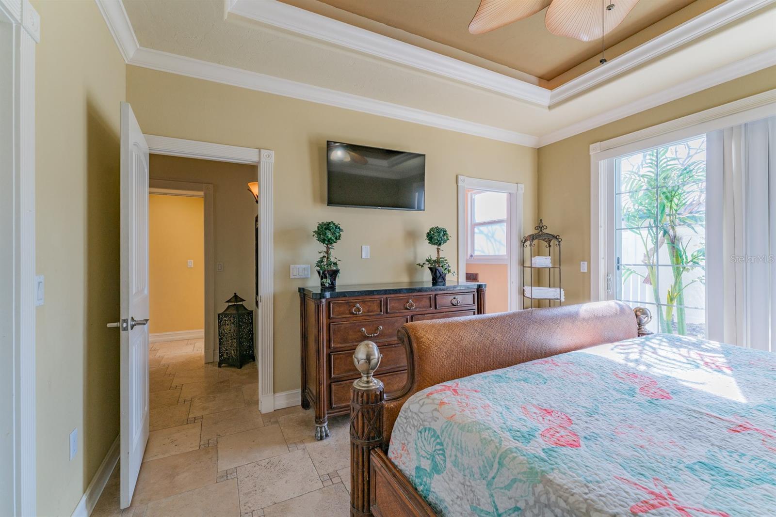 Image 61 of 92 For 201 54th Street