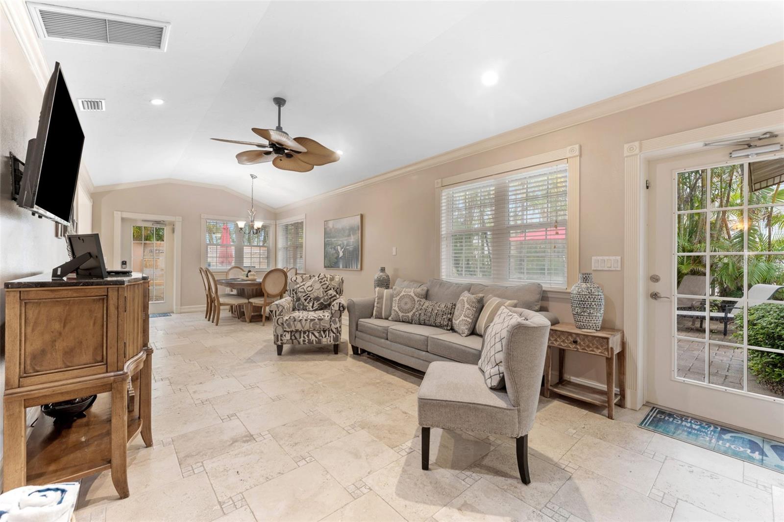 Image 9 of 92 For 201 54th Street