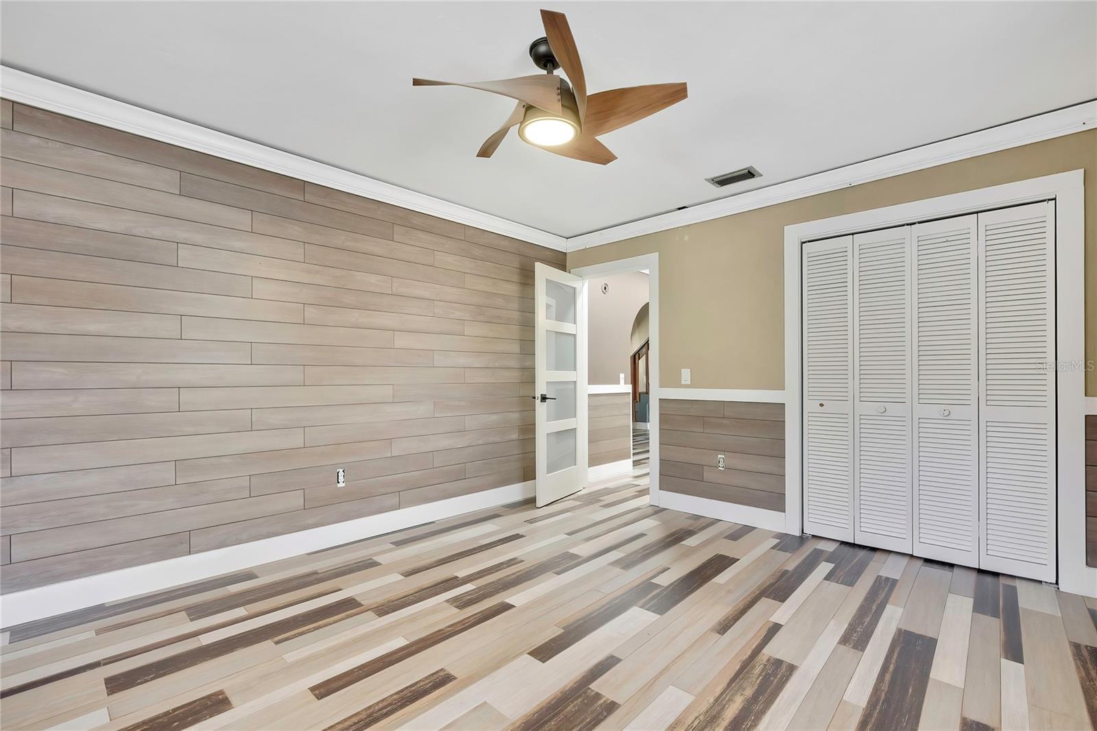 Image 15 of 28 For 6799 Oaklawn Street