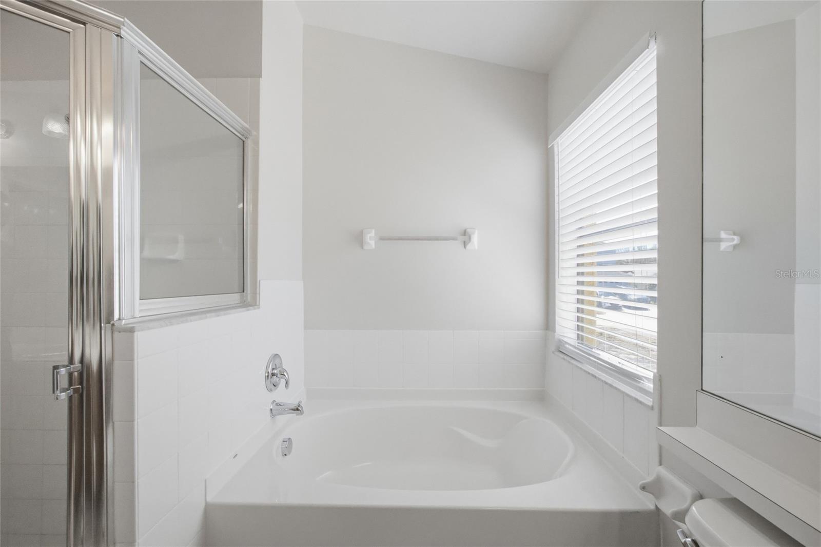 Image 14 of 33 For 13323 Bainbridge Way