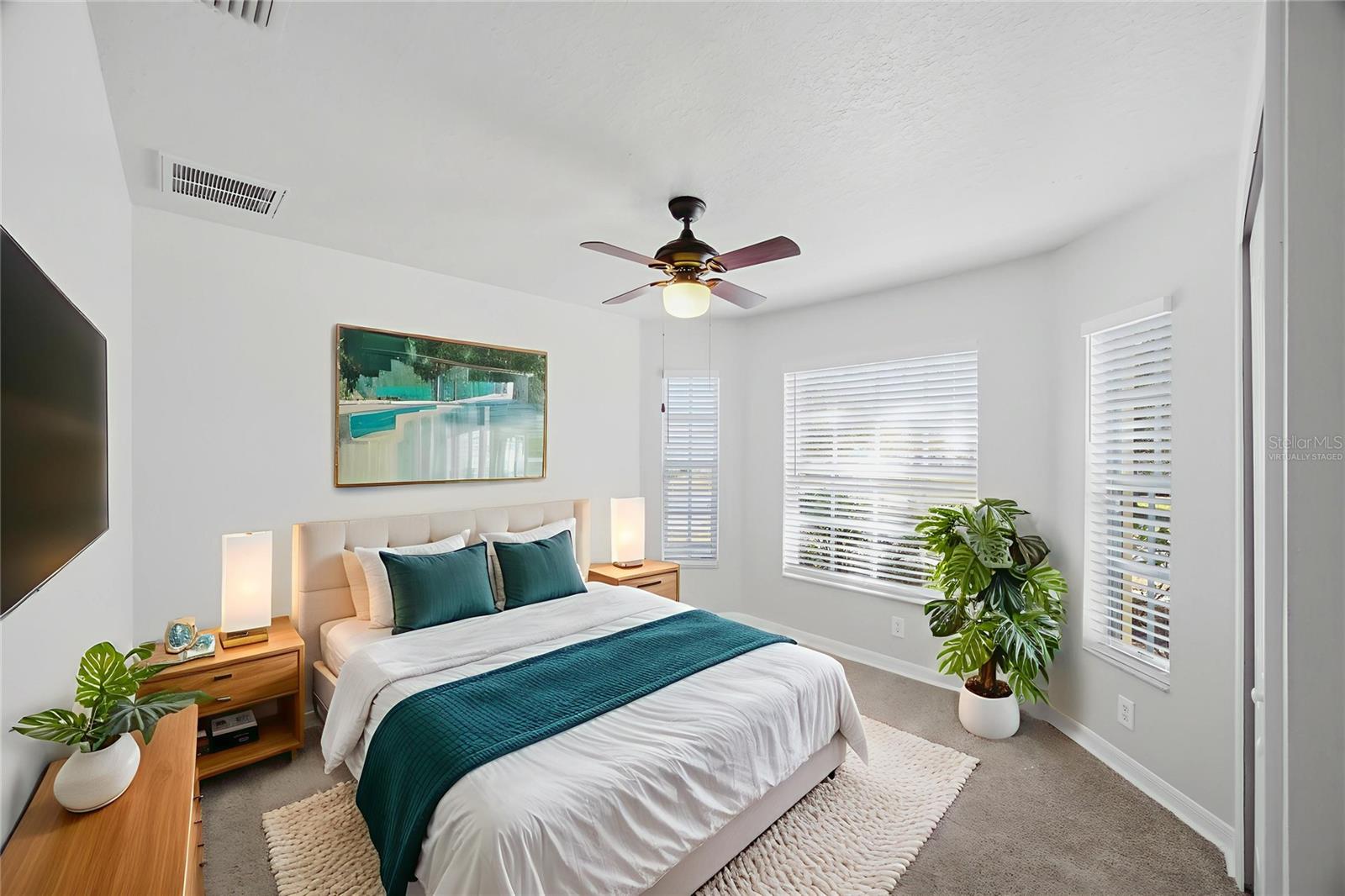 Image 16 of 33 For 13323 Bainbridge Way