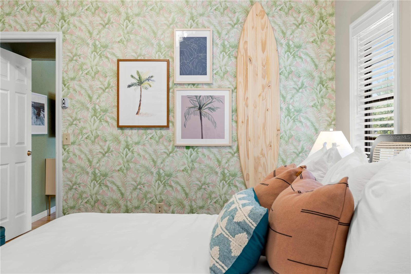 Image 23 of 59 For 2302 Bay Boulevard