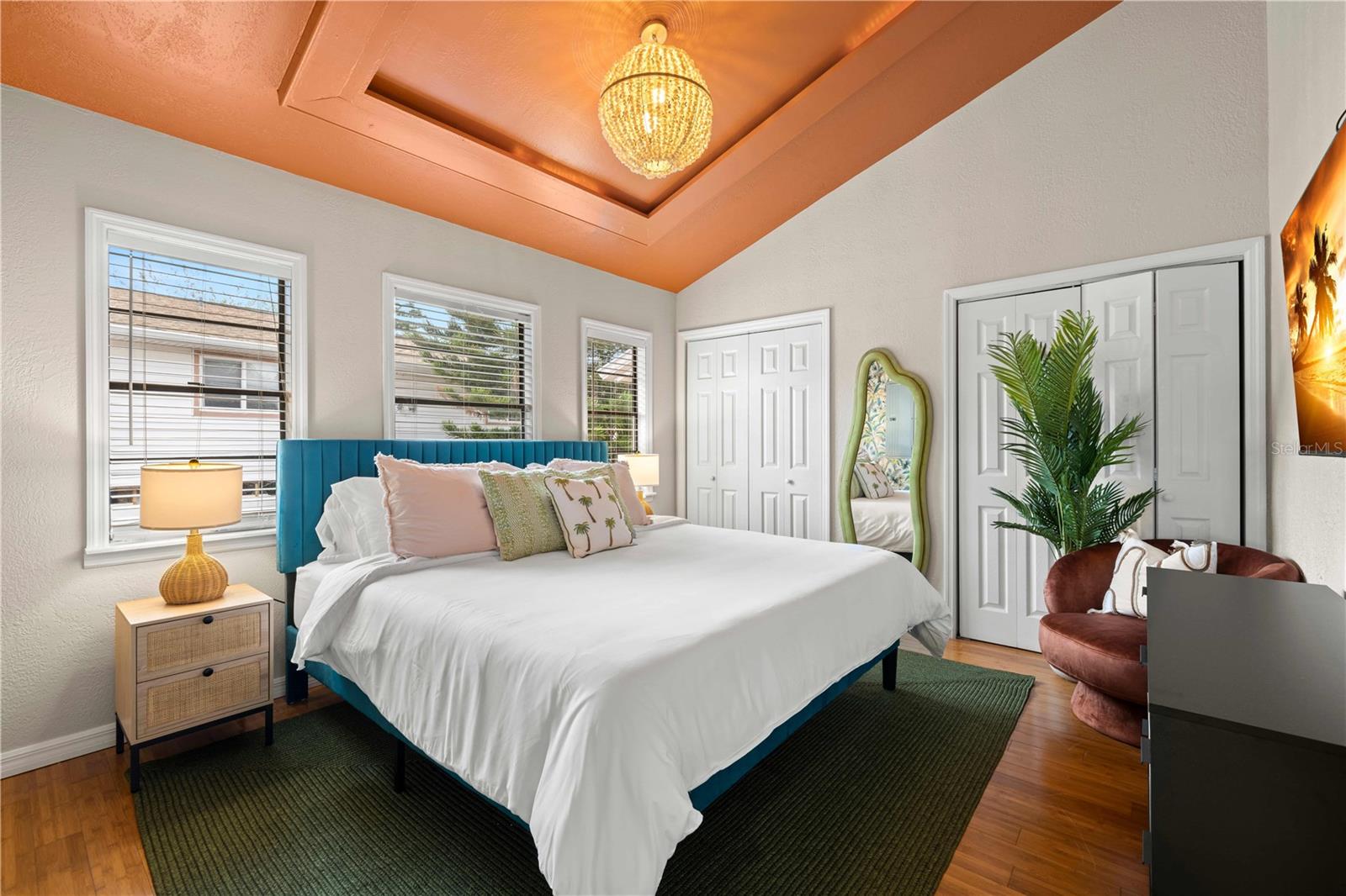 Image 28 of 59 For 2302 Bay Boulevard