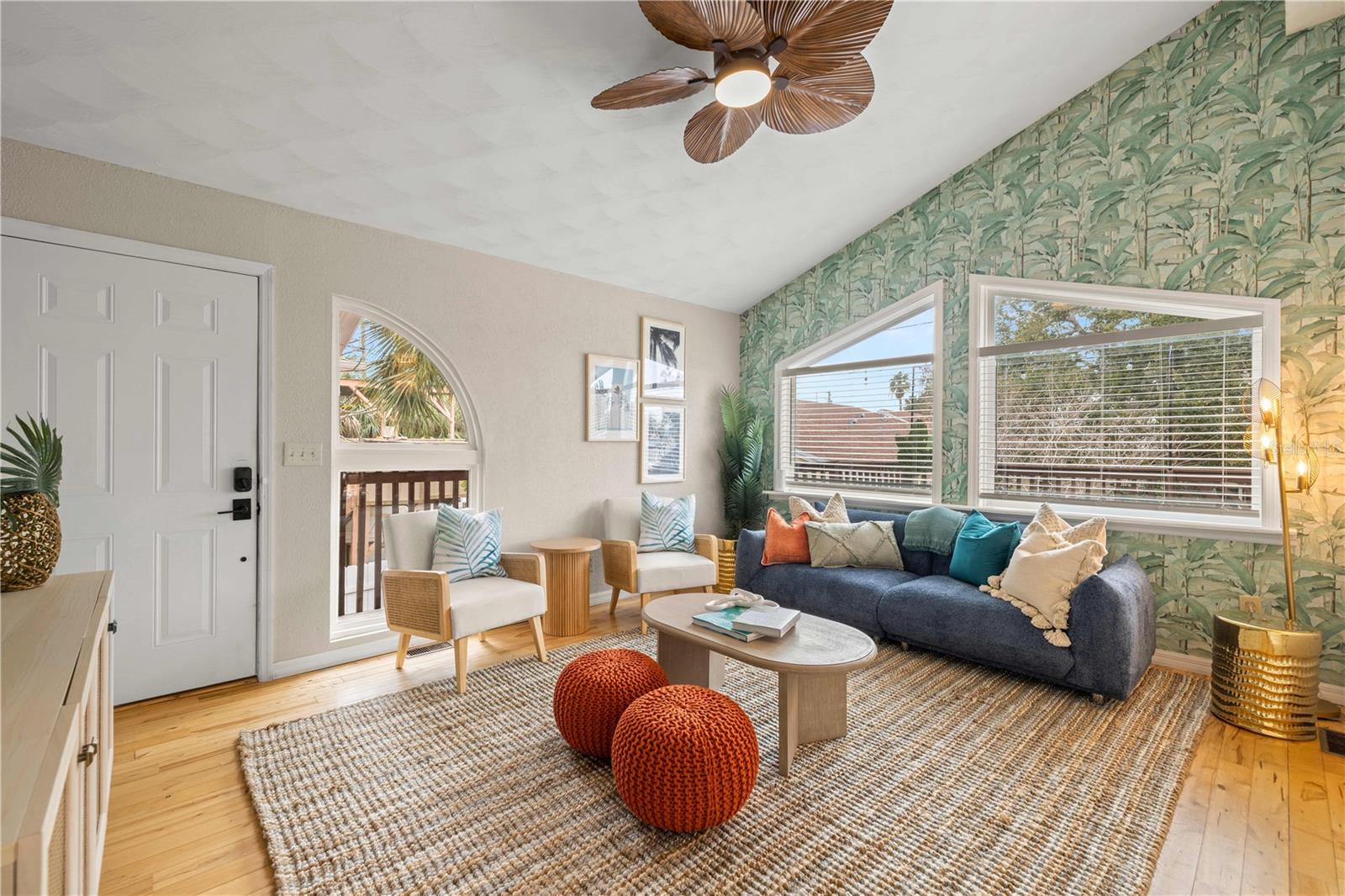 Image 32 of 59 For 2302 Bay Boulevard