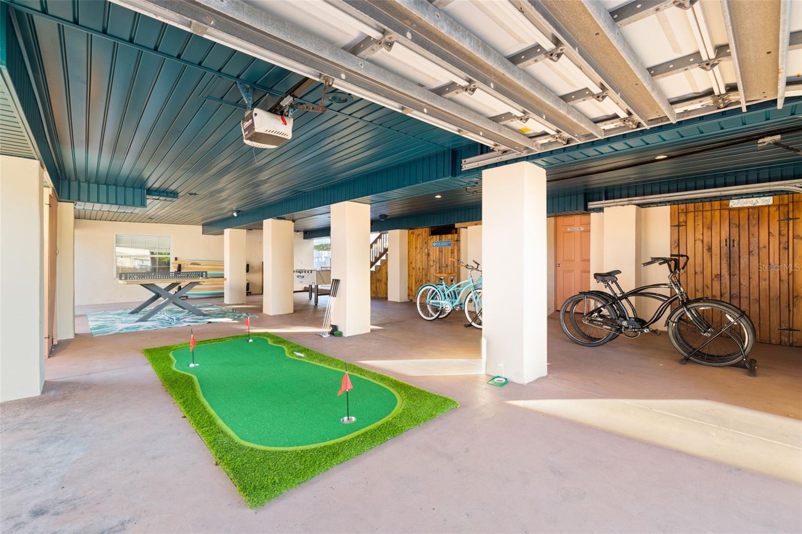 Image 41 of 59 For 2302 Bay Boulevard