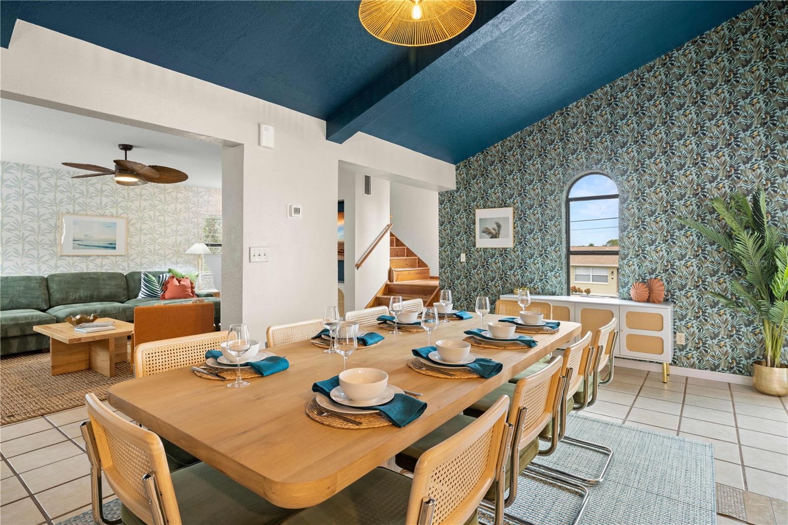 Image 5 of 59 For 2302 Bay Boulevard