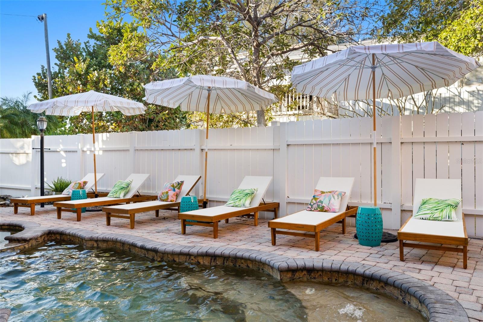 Image 50 of 59 For 2302 Bay Boulevard