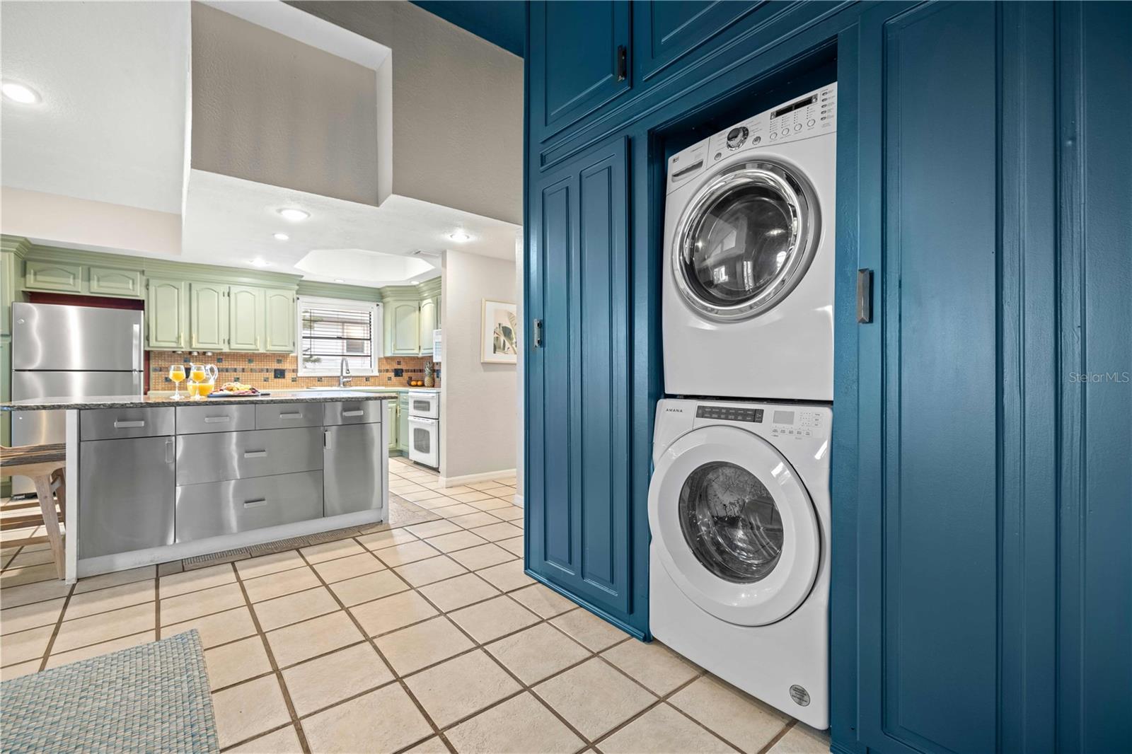 Image 9 of 59 For 2302 Bay Boulevard