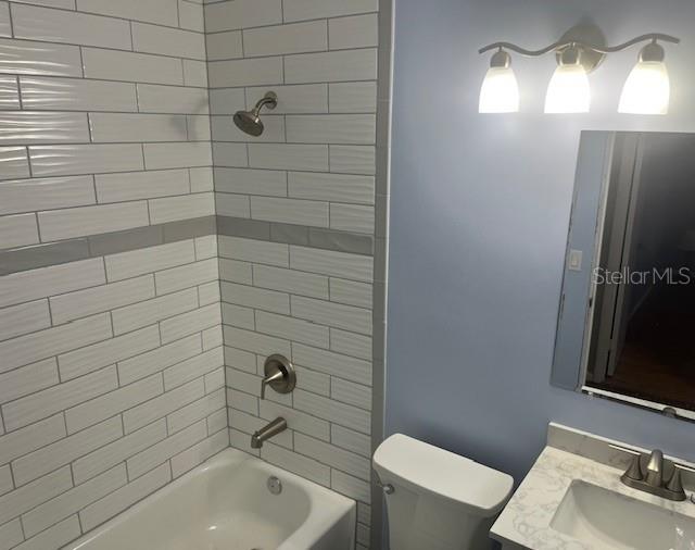 Image 14 of 30 For 3249 Beneva Road 103