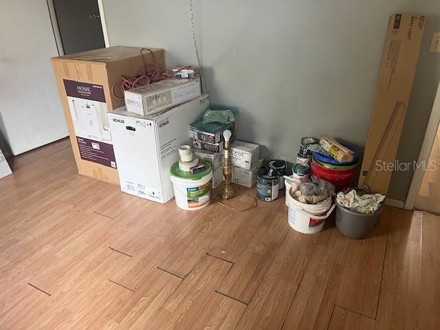 Image 20 of 30 For 3249 Beneva Road 103