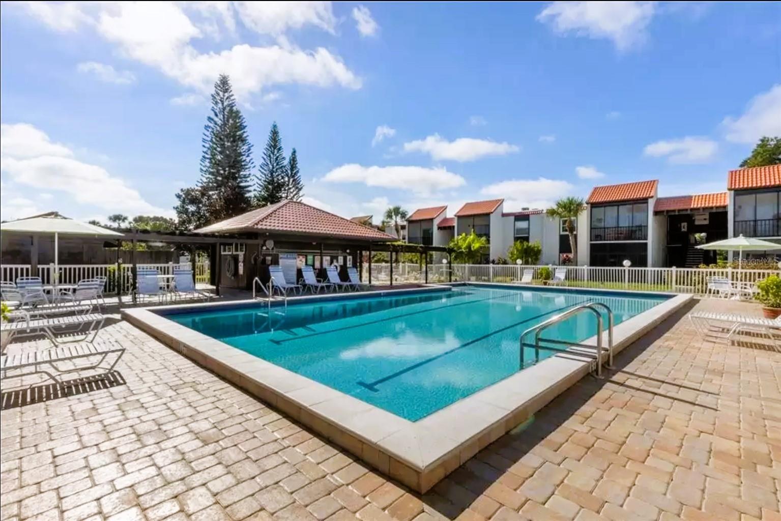 Image 26 of 30 For 3249 Beneva Road 103