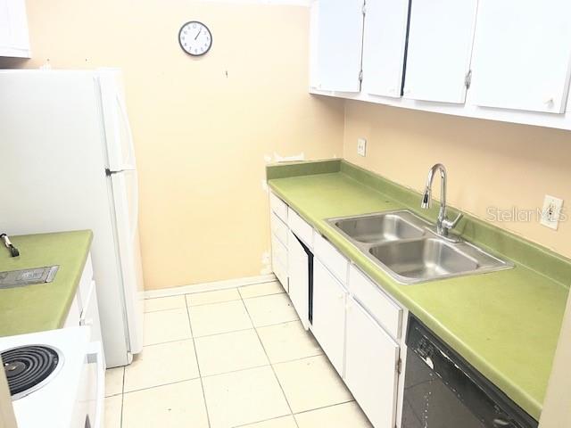 Image 7 of 30 For 3249 Beneva Road 103