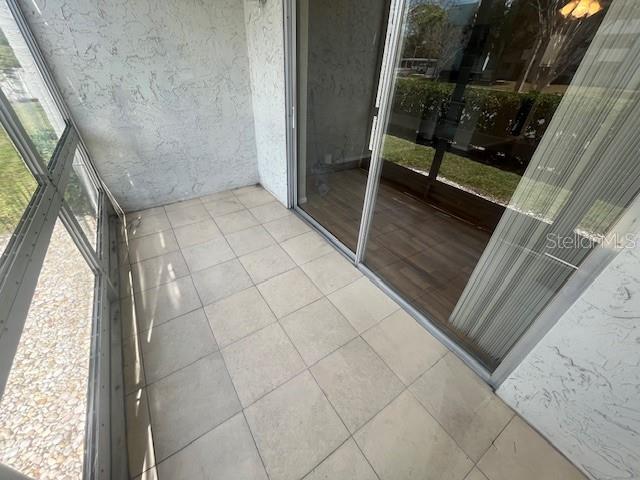 Image 9 of 30 For 3249 Beneva Road 103