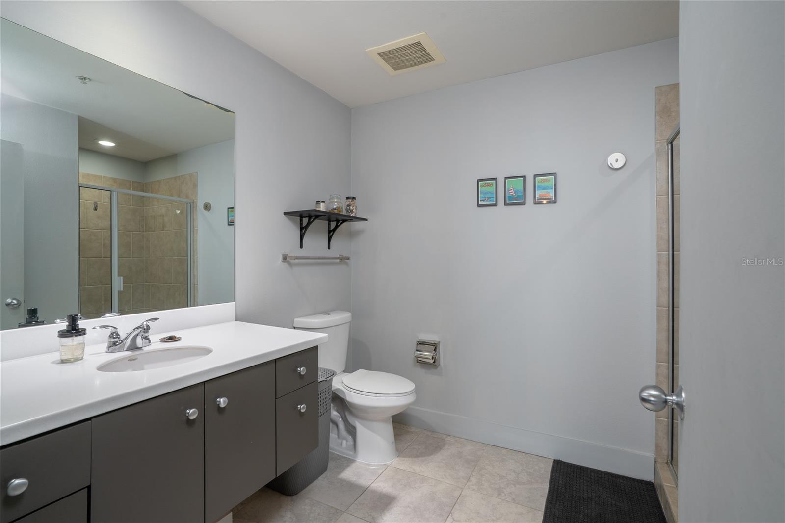 Image 11 of 24 For 1208 Kennedy Boulevard 832